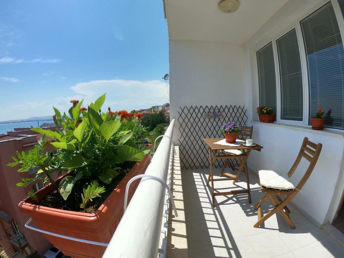 Apartment In St. Vlas With Terrace Sveti Vlas Bagian luar foto