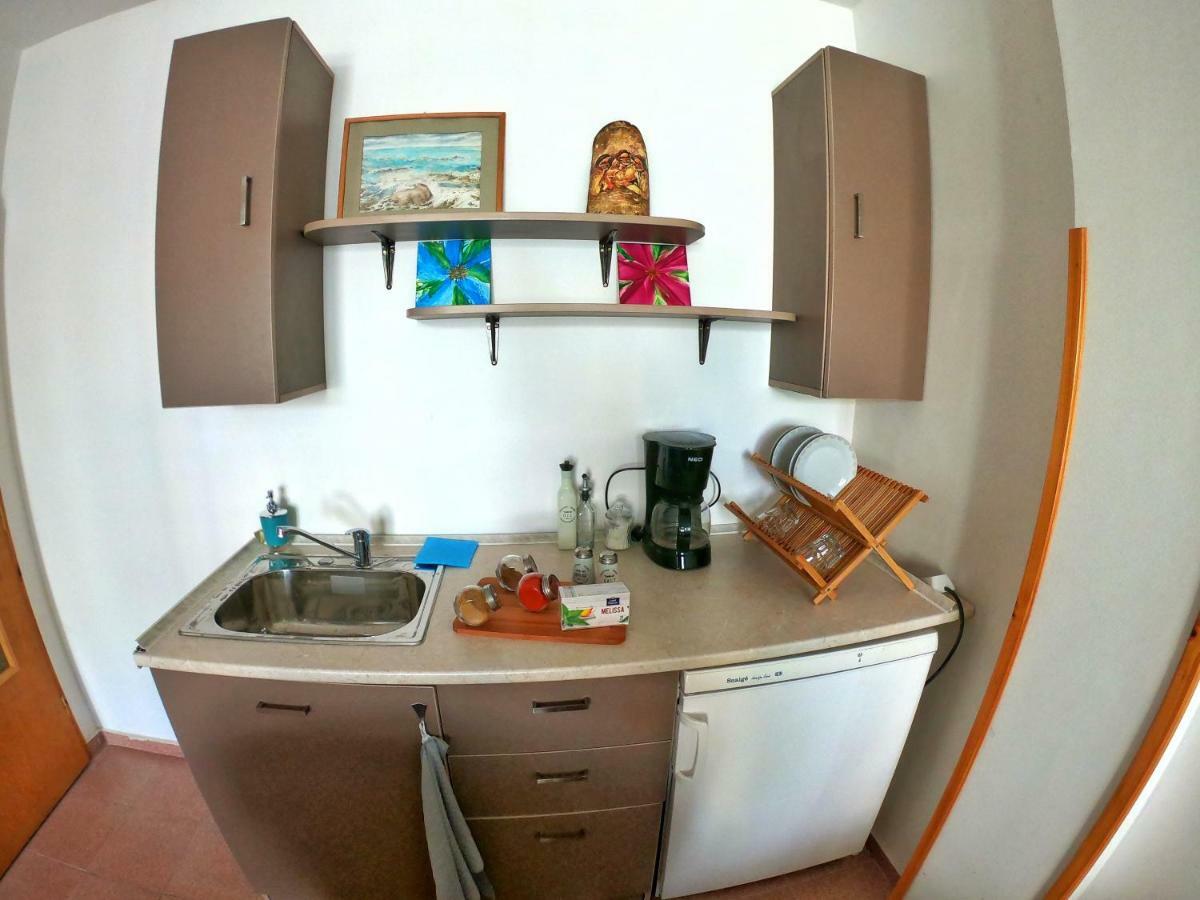 Apartment In St. Vlas With Terrace Sveti Vlas Bagian luar foto